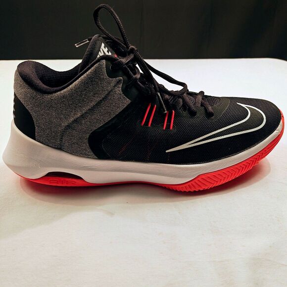 Nike Air Versitile 2 Sneakers Mens US 9.5 - Picture 9 of 15